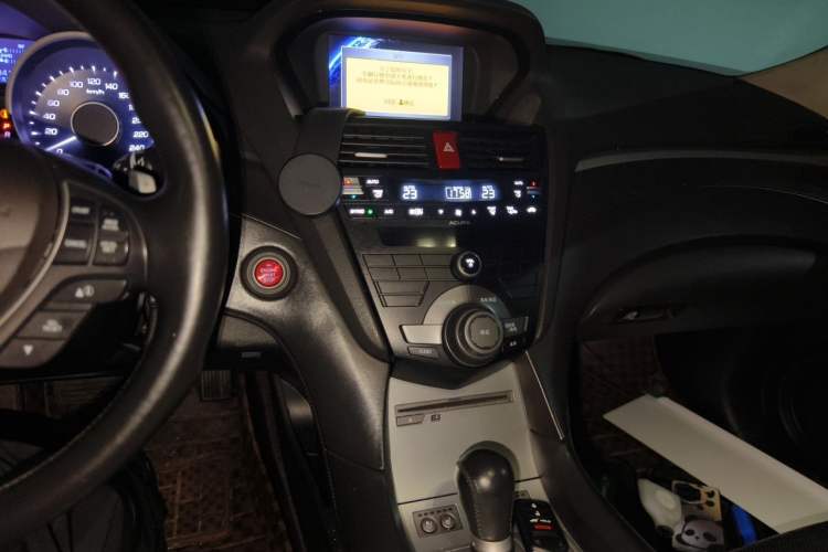 Used Acura ZDX 2012 3.7 Standard Edition Audio And AC Panel