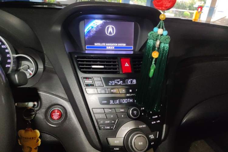 Used Acura ZDX 2012 3.7 Standard Edition Audio And AC Panel
