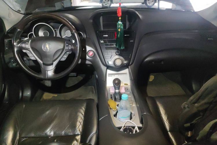 Used Acura ZDX 2012 3.7 Standard Edition Center Console