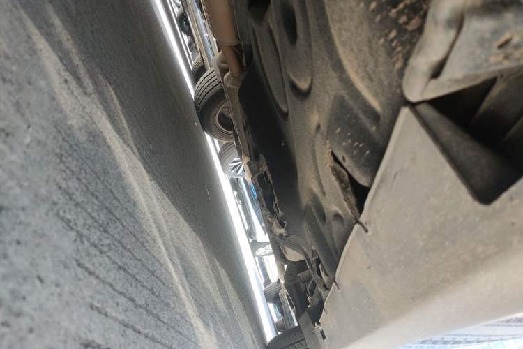 Used Acura ZDX 2012 3.7 Standard Edition Chassis Front Left