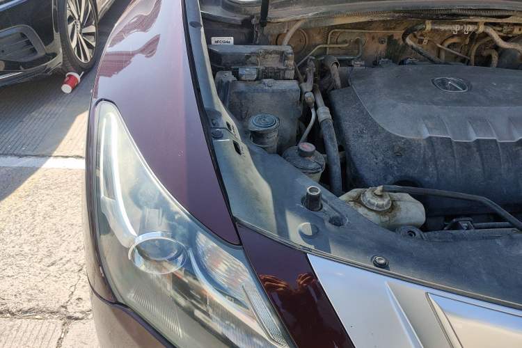 Used Acura ZDX 2012 3.7 Standard Edition Engine Bay Right