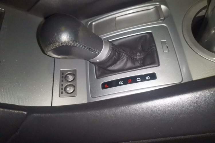 Used Acura ZDX 2012 3.7 Standard Edition Gear Lever