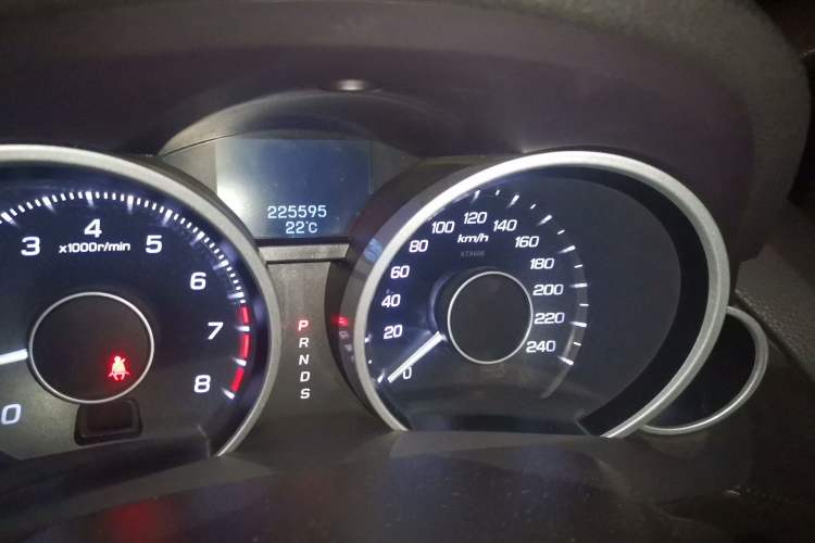 Used Acura ZDX 2012 3.7 Standard Edition Odometer Close Up