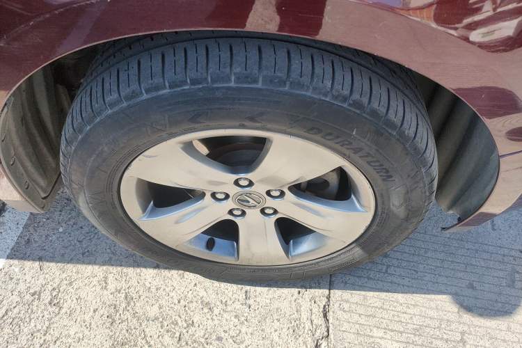 Used Acura ZDX 2012 3.7 Standard Edition Right Front Wheel Hub