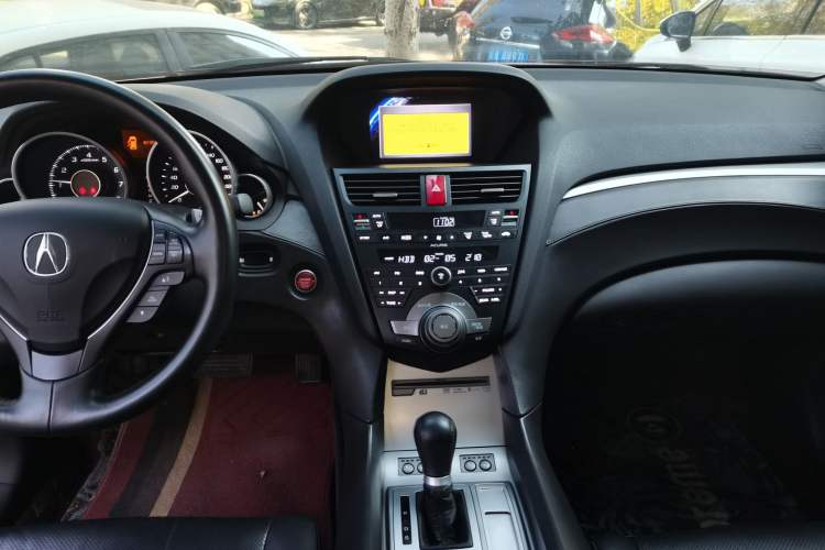 Used Acura ZDX 2012 3.7 Standard Edition Audio And AC Panel