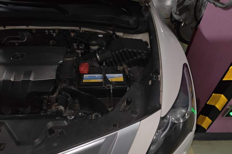 Used Acura ZDX 2012 3.7 Standard Edition Engine Bay Left