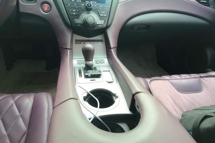 Used Acura ZDX 2012 3.7 Standard Edition Gear Lever