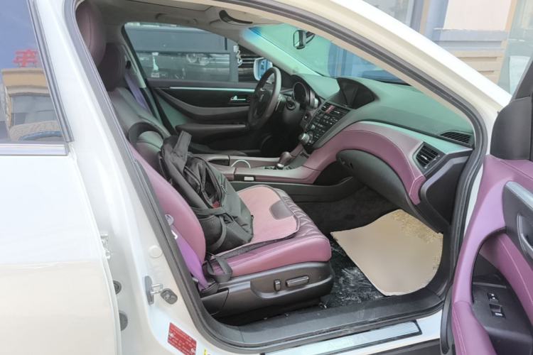 Used Acura ZDX 2012 3.7 Standard Edition Right Front Seat