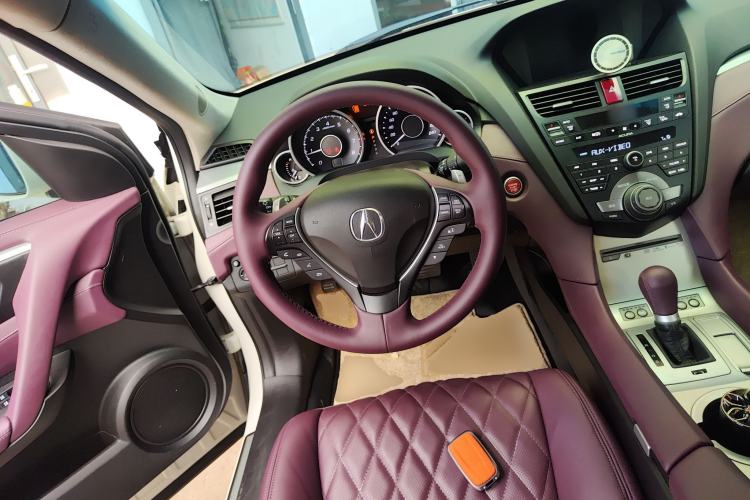 Used Acura ZDX 2012 3.7 Standard Edition Steering Wheel