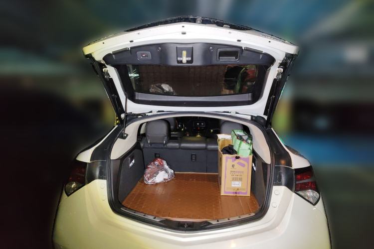 Used Acura ZDX 2012 3.7 Standard Edition Trunk