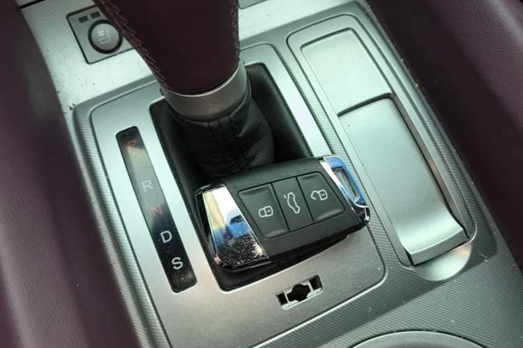 Used Acura ZDX 2012 3.7 Standard Edition Vehicle Key