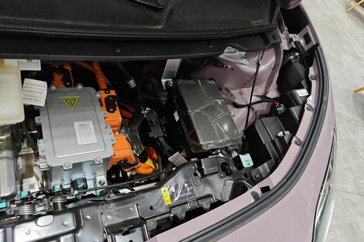 Used AION UT Super 2026 Model: Standard Edition Engine Bay Left