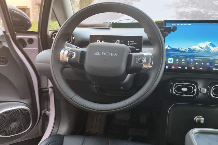 Used AION UT Super 2026 Model: Standard Edition Steering Wheel