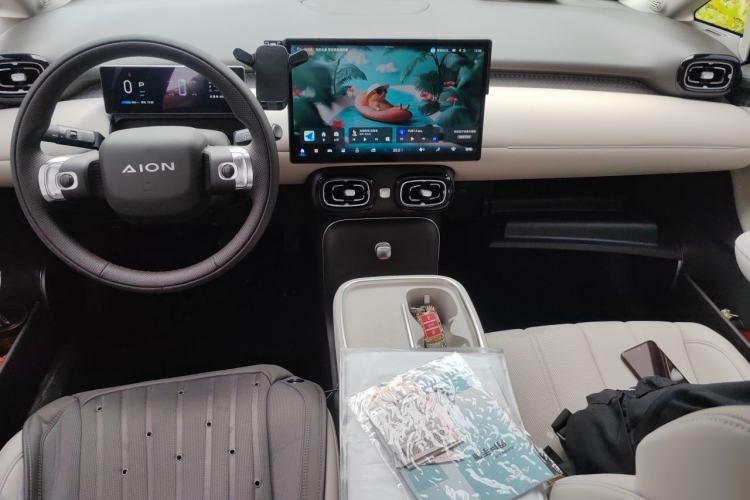 Used AION UT Super 2026 Model: Standard Edition Center Console