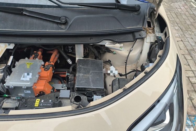 Used AION UT Super 2026 Model: Standard Edition Engine Bay Left