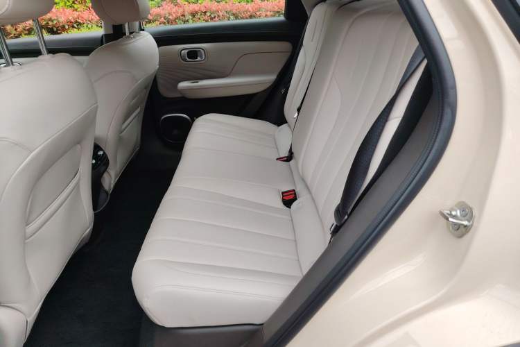 Used AION UT Super 2026 Model: Standard Edition Left Rear Seat