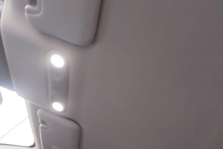 Used AION UT Super 2026 Model: Standard Edition Headliner
