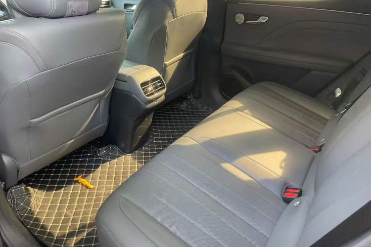 Used AION i60 2026 Model 530 Standard Edition Left Rear Seat
