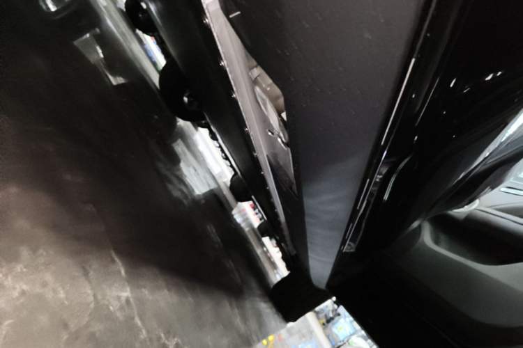 Used AION i60 2026 Model 530 Standard Edition Right Side Sill