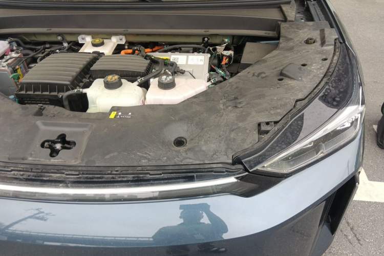 Used AION i60 2026 Model 210 Standard Edition Engine Bay Left