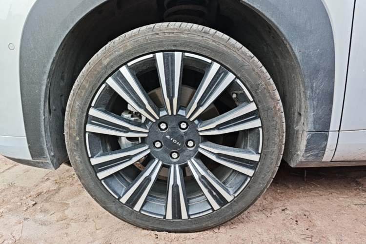 Used AION i60 2026 Model 650 Advanced Edition Left Front Wheel Hub