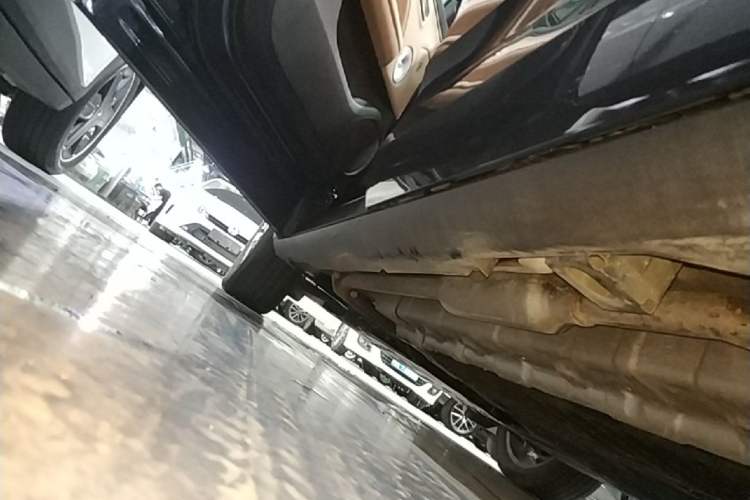 Used AION i60 2026 Model 210 Standard Edition Left Side Sill