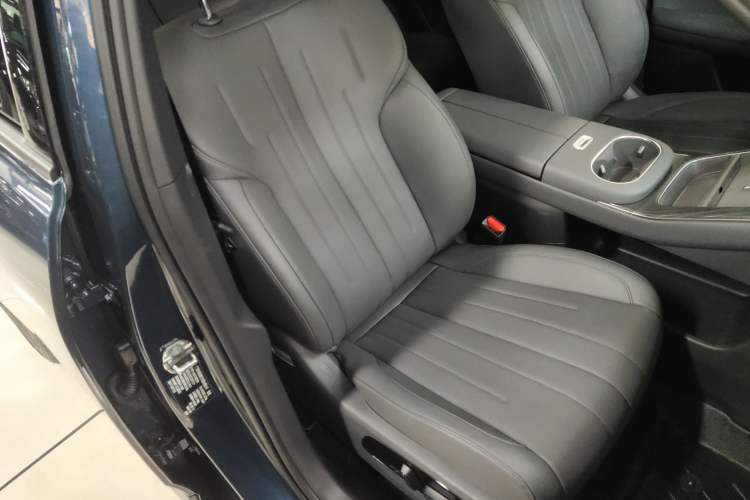 Used AION i60 2026 Model 210 Standard Edition Right Front Seat