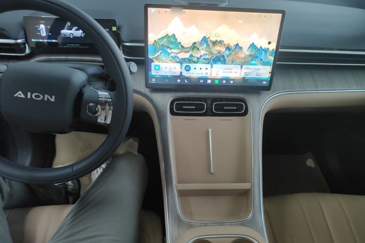 Used AION i60 2026 Model 210 Standard Edition Center Console