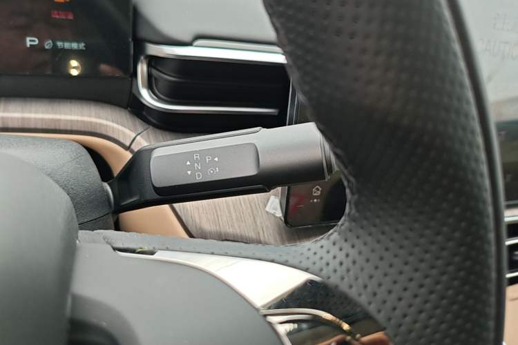 Used AION i60 2026 Model 210 Standard Edition Gear Lever