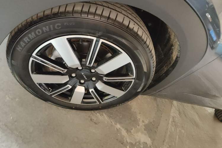 Used AION i60 2026 Model 530 Standard Edition Left Front Wheel Hub