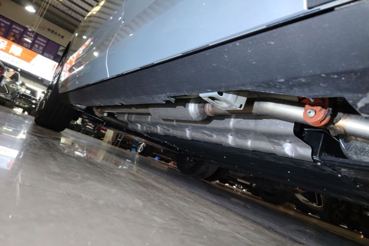 Used AION i60 2026 Model 210 Standard Edition Left Side Sill