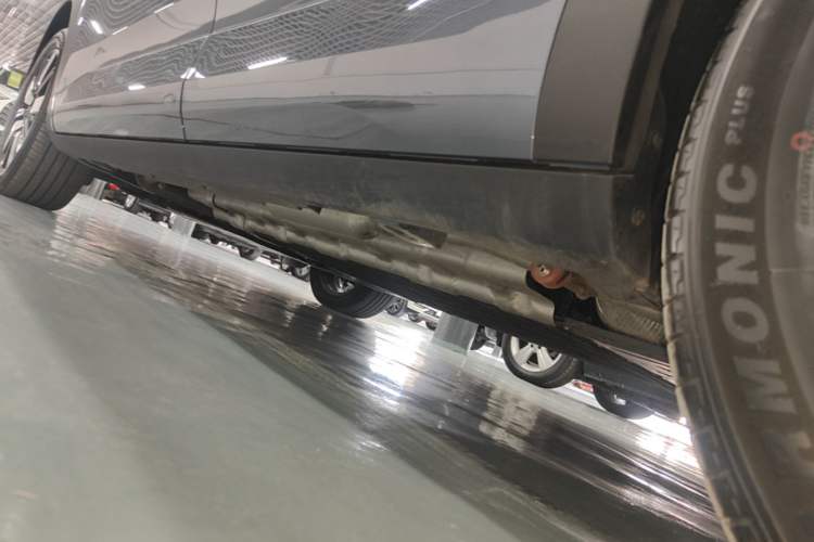 Used AION i60 2026 Model 210 Standard Edition Left Side Sill