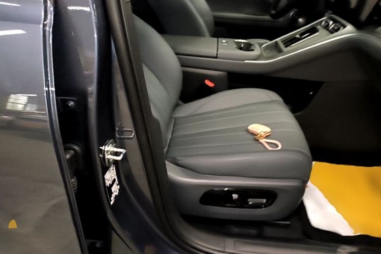 Used AION i60 2026 Model 210 Standard Edition Right Front Seat