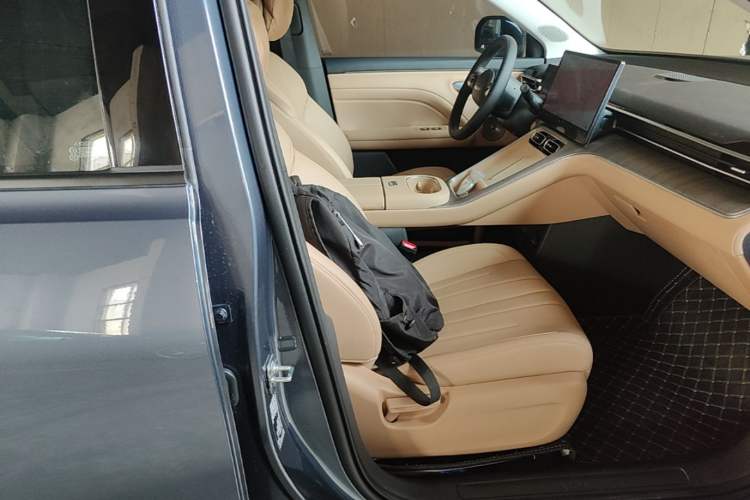 Used AION i60 2026 Model 530 Standard Edition Right Front Seat