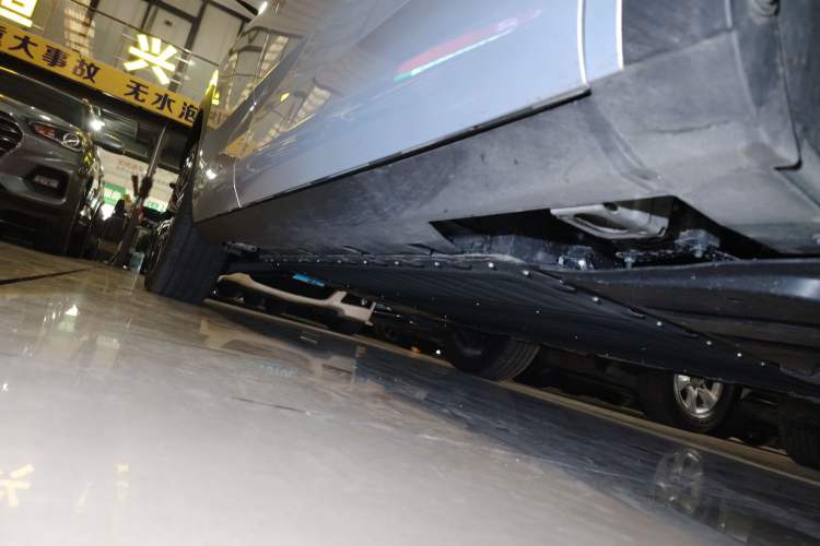Used AION i60 2026 Model 210 Standard Edition Right Side Sill