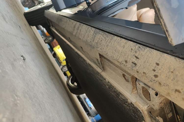 Used AION i60 2026 Model 530 Standard Edition Right Side Sill