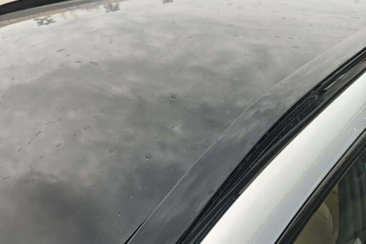 Used AION i60 2026 Model 210 Standard Edition Roof