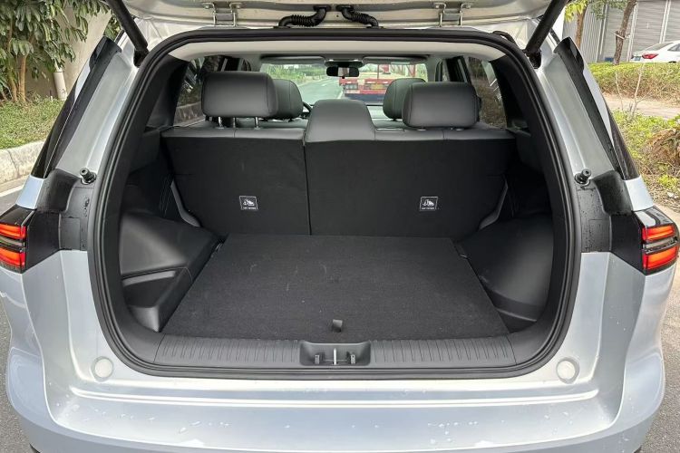 Used AION i60 2026 Model 210 Standard Edition Trunk
