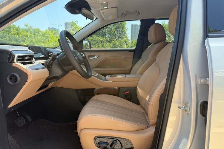 Used AION i60 2026 Model 530 Standard Edition Interior 4