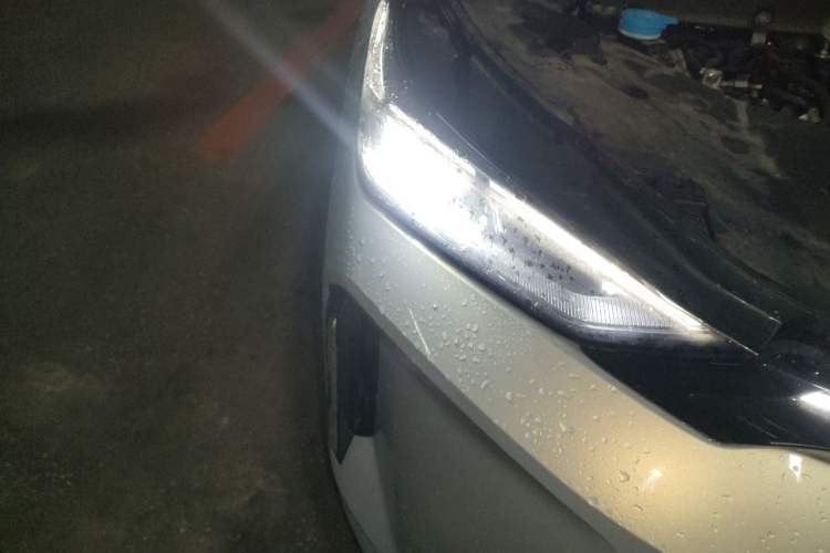 Used AION i60 2026 Model 210 Standard Edition Right Front Headlight