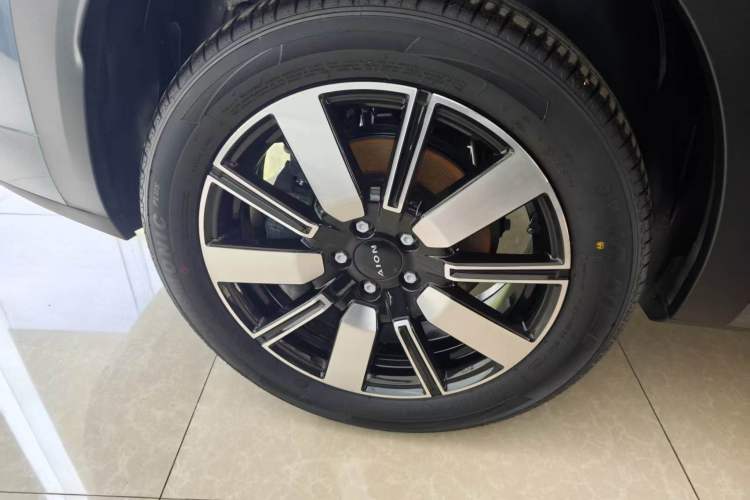 Used AION i60 2026 Model 530 Standard Edition Right Rear Wheel Hub