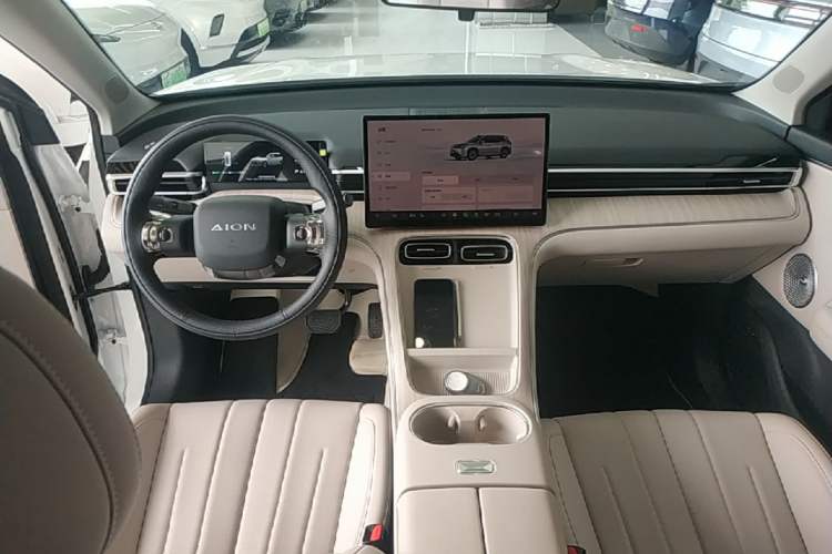 Used AION i60 2026 Model 210 Standard Edition Center Console