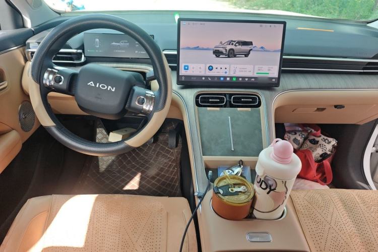 Used AION i60 2026 Model 530 Advanced Edition Center Console