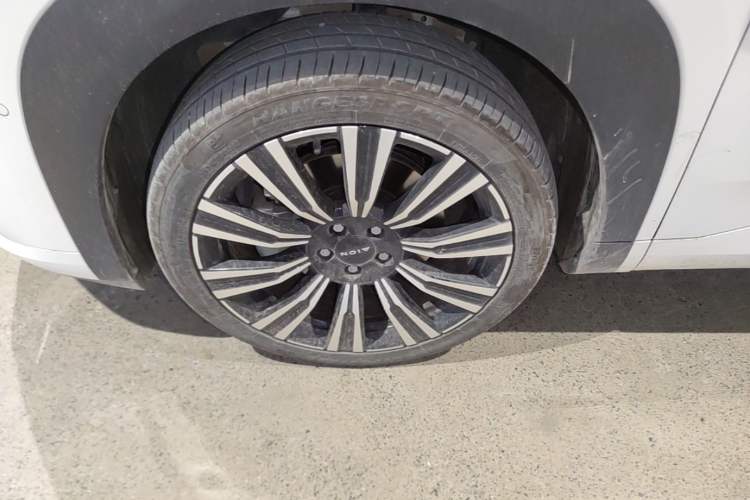 Used AION i60 2026 Model 530 Advanced Edition Left Front Wheel Hub