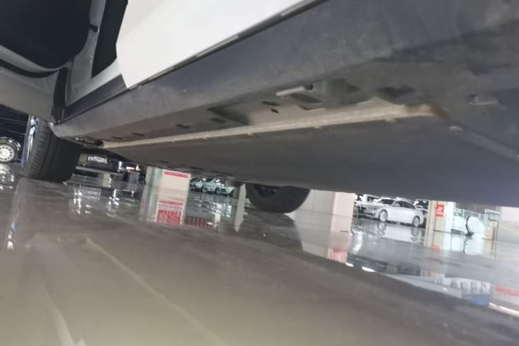 Used AION i60 2026 Model 210 Standard Edition Left Side Sill