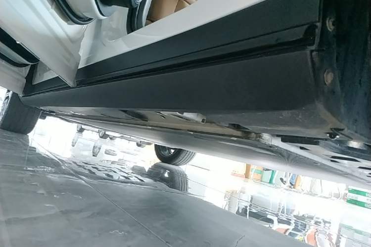 Used AION i60 2026 Model 530 Advanced Edition Left Side Sill