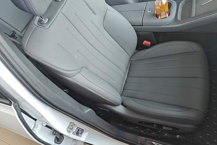 Used AION i60 2026 Model 650 Standard Edition Right Front Seat