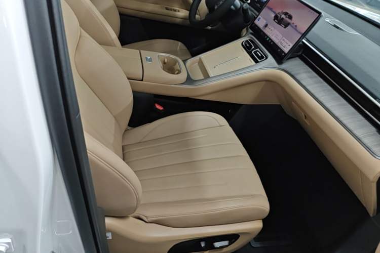 Used AION i60 2026 Model 210 Standard Edition Right Front Seat
