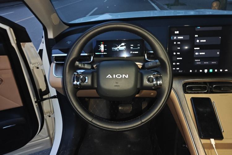 Used AION i60 2026 Model 530 Standard Edition Steering Wheel