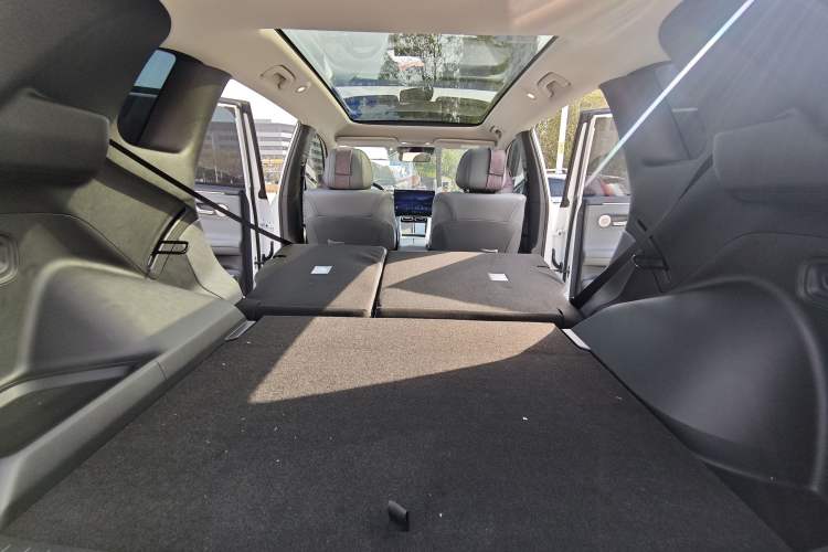 Used AION i60 2026 Model 210 Standard Edition Trunk